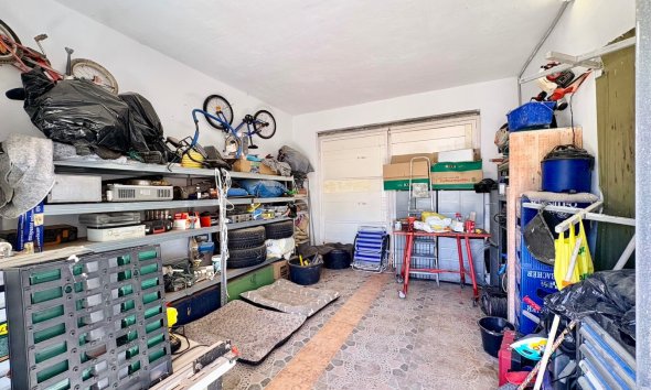 Resale - Farm Estate / Country Property - Dolores