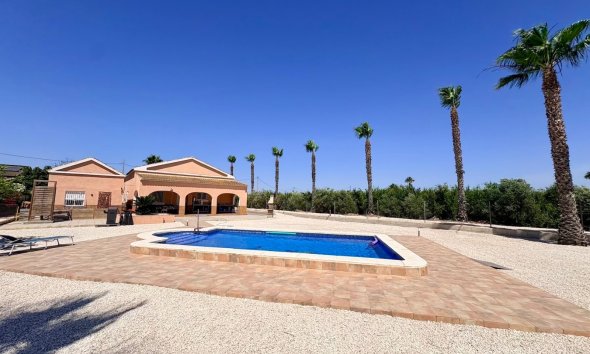 Resale - Farm Estate / Country Property - Dolores