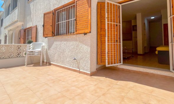 Resale - Terraced house / Townhouse - Orihuela Costa - Playa Flamenca