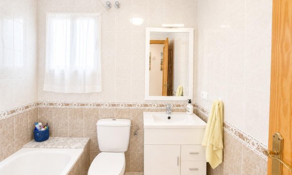 Resale - Apartment - Torrevieja - Playa del Cura