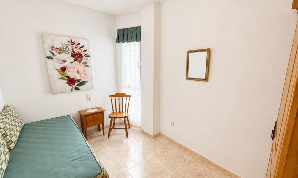 Resale - Apartment - Torrevieja - Playa del Cura