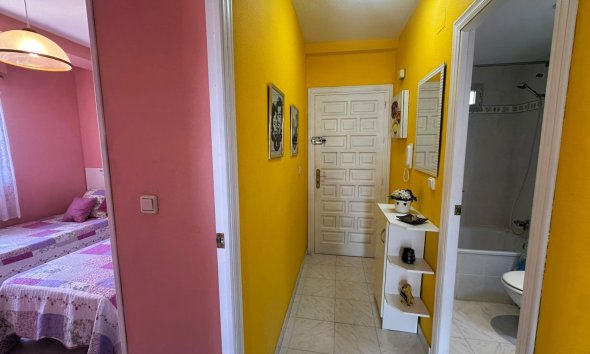 Resale - Apartment - Torrevieja - La Mata
