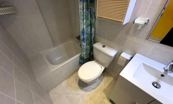 Resale - Apartment - Torrevieja - La Mata