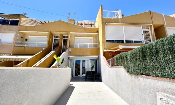 Reventa - Apartamento / Dúplex - Torrevieja