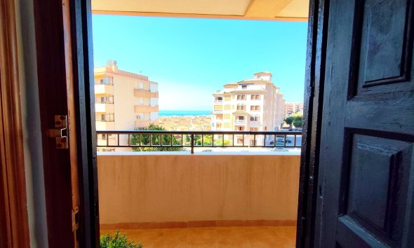Resale - Apartment - La Mata