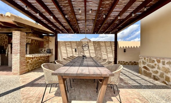 Resale - Villa - Orihuela Costa - La Zenia