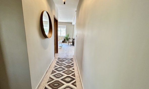 Resale - Villa - Orihuela Costa - La Zenia