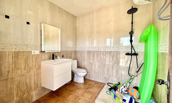 Resale - Villa - Orihuela Costa - La Zenia