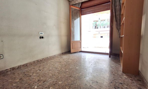 Resale - Apartment - Orihuela - Zona Centro
