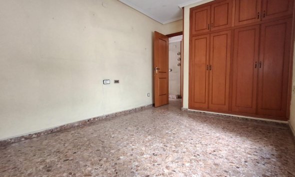Resale - Apartment - Orihuela - Zona Centro