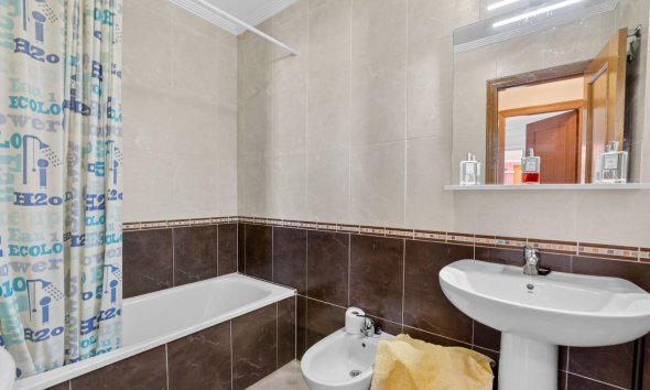 Resale - Apartment - Torrevieja - Torreblanca