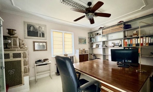 Resale - Farm Estate / Country Property - San Fulgencio - La Marina