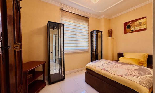 Resale - Farm Estate / Country Property - San Fulgencio - La Marina