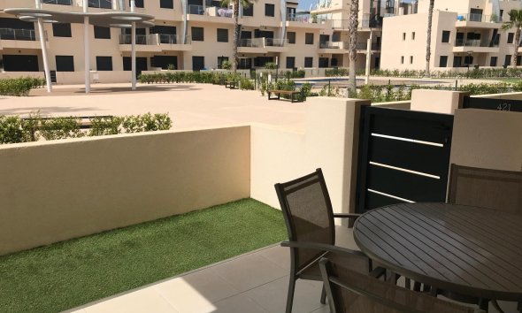 Resale - Apartment - Pilar de la Horadada - La Torre de la Horadada