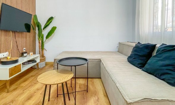 Resale - Townhouse / Terraced House - Orihuela Costa - Playa Flamenca