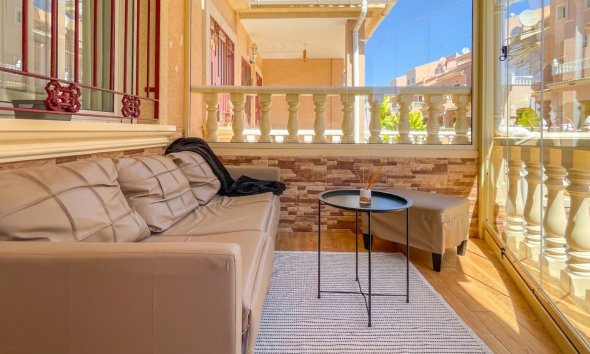 Resale - Townhouse / Terraced House - Orihuela Costa - Playa Flamenca