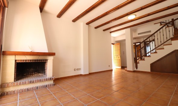 Resale - Villa - Algorfa - La Finca Golf Resort