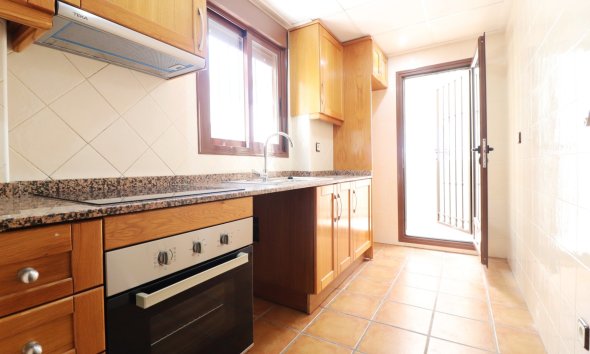 Resale - Villa - Algorfa - La Finca Golf Resort