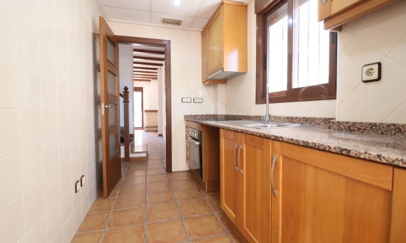 Resale - Villa - Algorfa - La Finca Golf Resort
