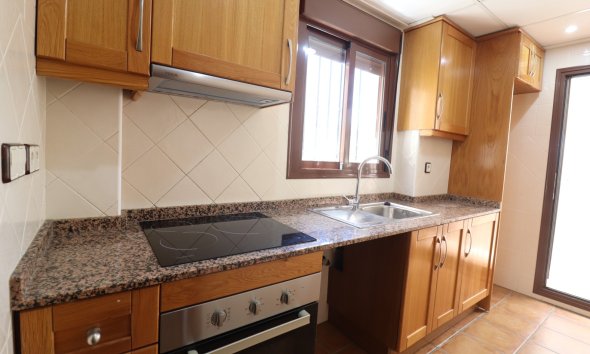 Resale - Villa - Algorfa - La Finca Golf Resort