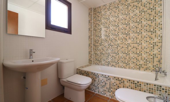 Resale - Villa - Algorfa - La Finca Golf Resort