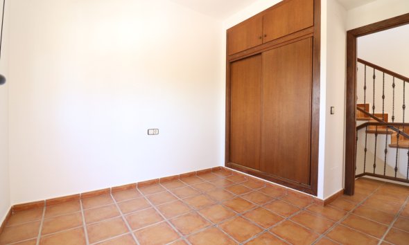 Resale - Villa - Algorfa - La Finca Golf Resort