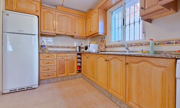 Resale - Villa - Orihuela - Orihuela Costa