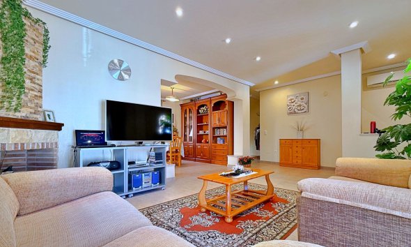 Resale - Villa - Orihuela - Orihuela Costa