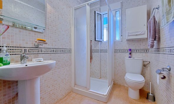 Resale - Villa - Orihuela - Orihuela Costa