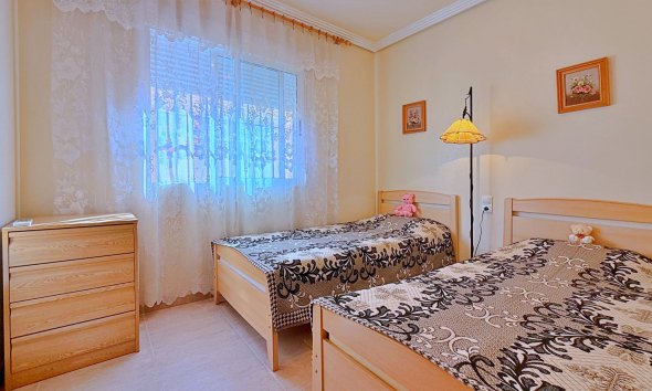 Resale - Villa - Orihuela - Orihuela Costa