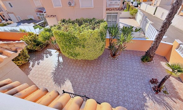 Resale - Villa - Orihuela - Orihuela Costa
