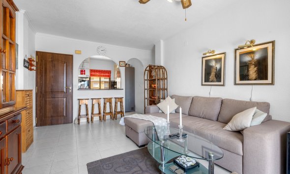 Resale - Apartment - Torrevieja - Torrevieja - Aguas Nuevas