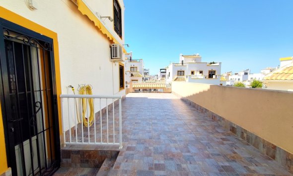 Resale - Terraced house / Townhouse - Torrevieja - Los Altos