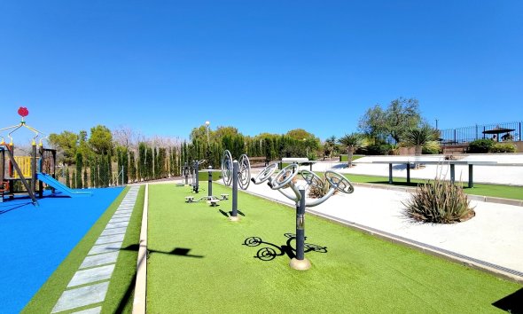 Resale - Terraced house / Townhouse - Torrevieja - Los Altos