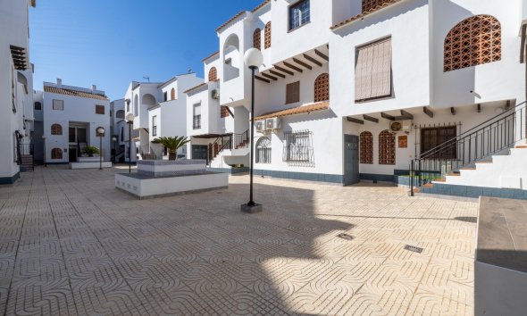 Resale - Apartment - Torrevieja