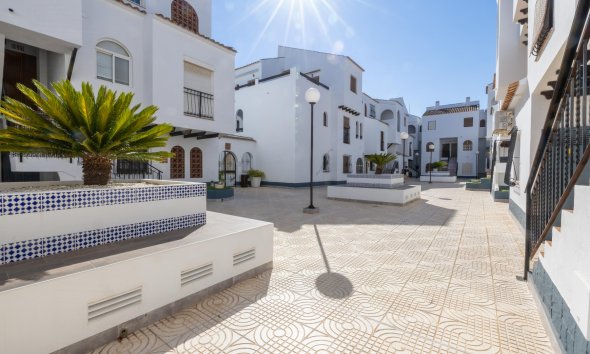 Resale - Apartment - Torrevieja