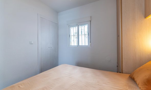 Resale - Apartment - Torrevieja