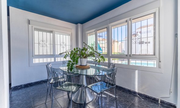 Resale - Apartment - Torrevieja