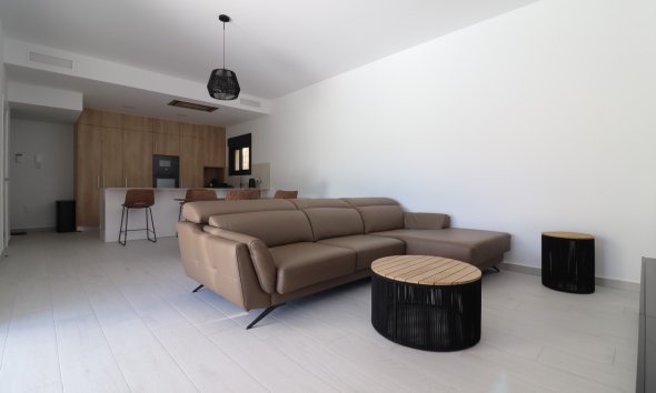 Resale - Villa - Algorfa - La Finca Golf Resort