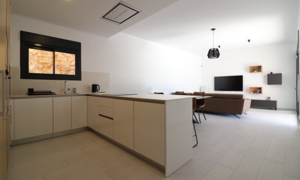 Resale - Villa - Algorfa - La Finca Golf Resort