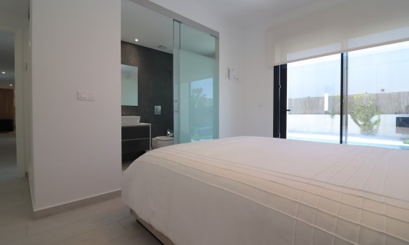 Resale - Villa - Algorfa - La Finca Golf Resort