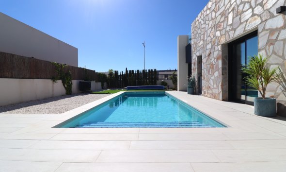 Resale - Villa - Algorfa - La Finca Golf Resort