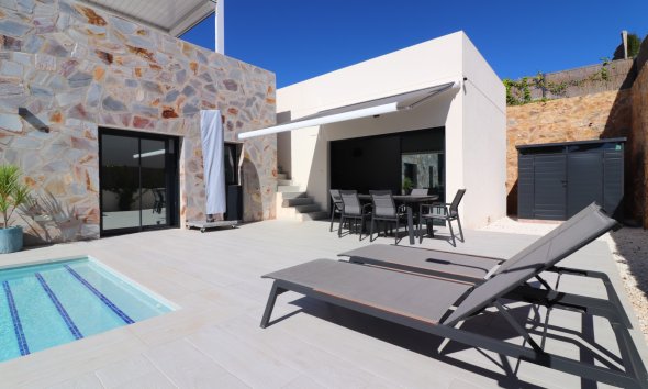 Resale - Villa - Algorfa - La Finca Golf Resort