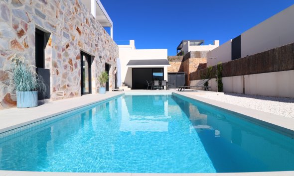 Resale - Villa - Algorfa - La Finca Golf Resort