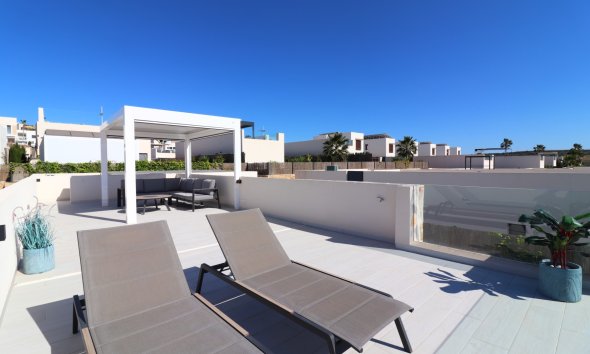 Resale - Villa - Algorfa - La Finca Golf Resort