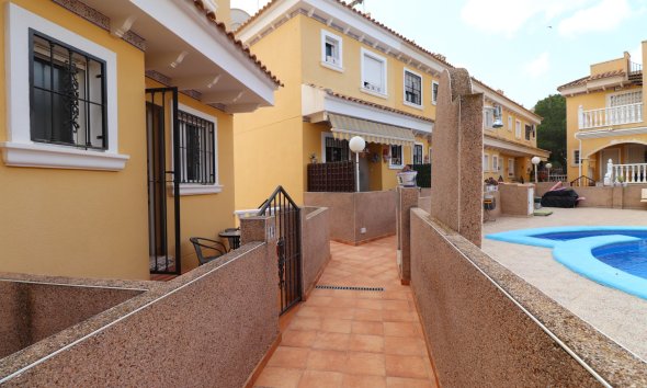 Resale - Terraced house / Townhouse - Algorfa - Montemar