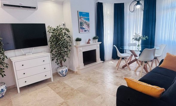 Resale - Villa - Orihuela Costa - Villamartín