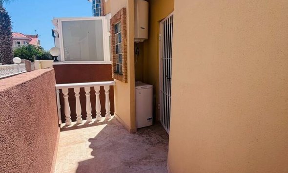 Resale - Villa - Orihuela Costa - Villamartín