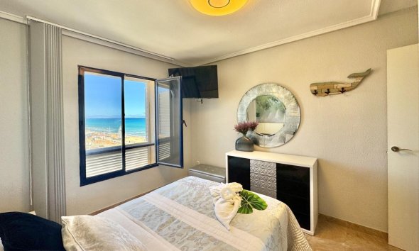 Resale - Apartment - Torrevieja - La Mata