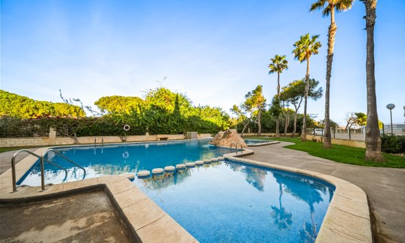 Reventa - Apartamento - Torrevieja - La Mata